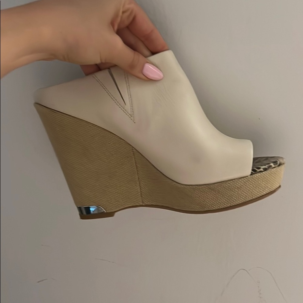 Sam Edelman heel size 8